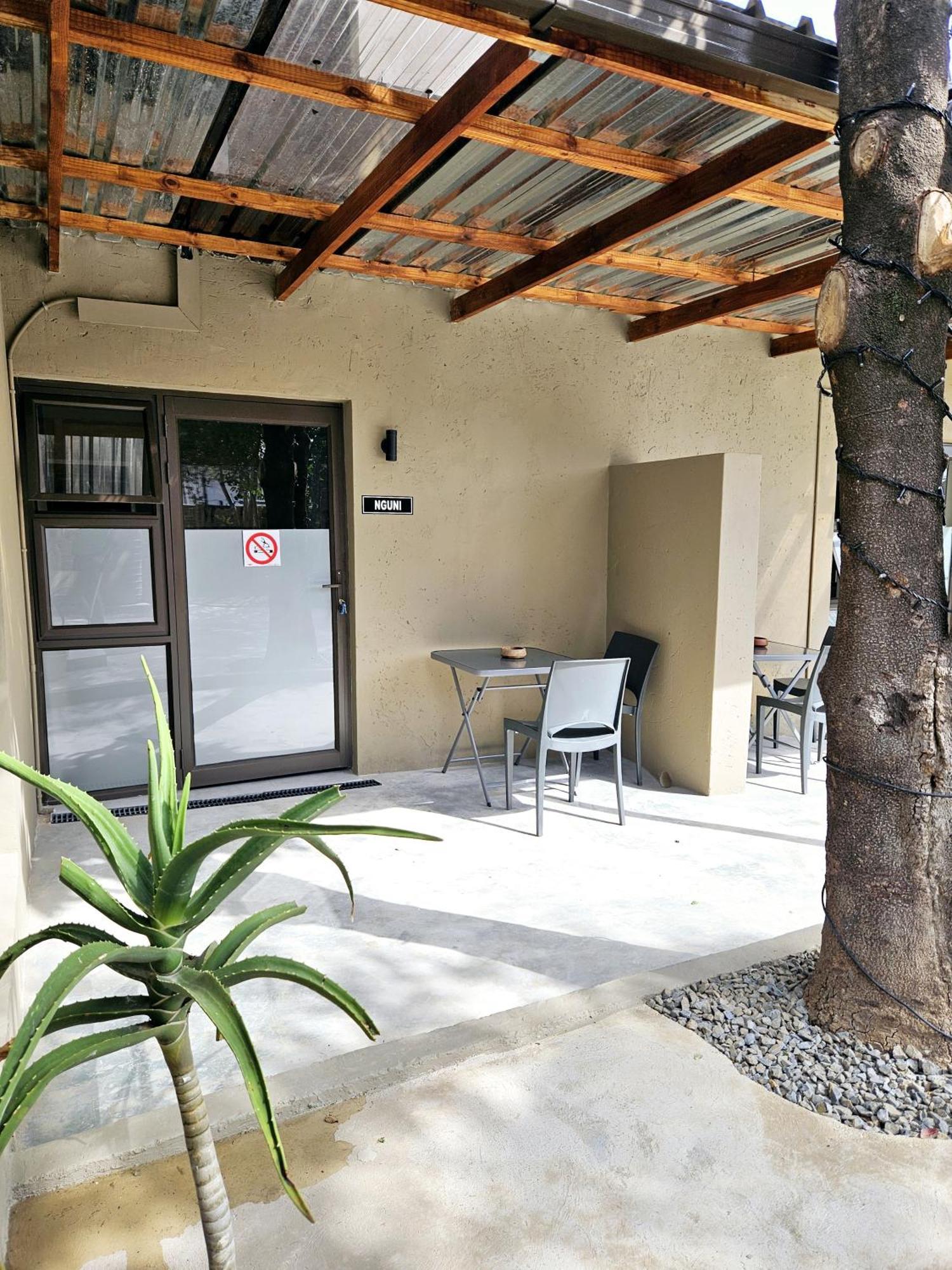 Bosveld In Die Stad 2 Guesthouse อัลเบอร์ตัน ภายนอก รูปภาพ