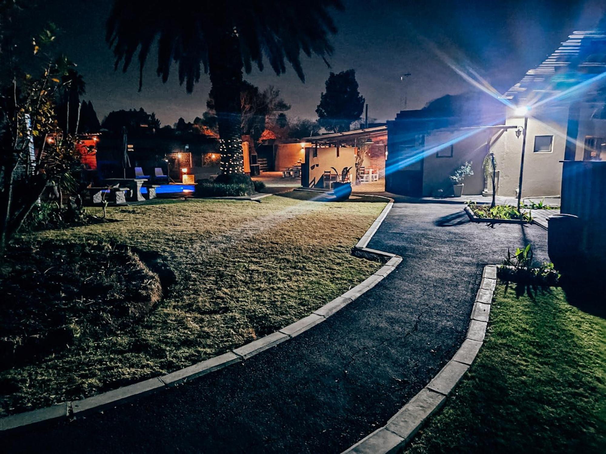 Bosveld In Die Stad 2 Guesthouse อัลเบอร์ตัน ภายนอก รูปภาพ