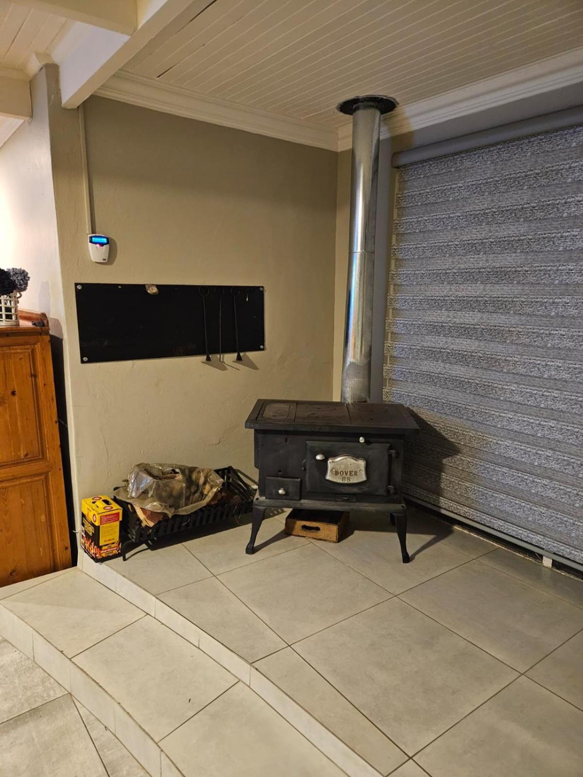 Bosveld In Die Stad 2 Guesthouse อัลเบอร์ตัน ภายนอก รูปภาพ