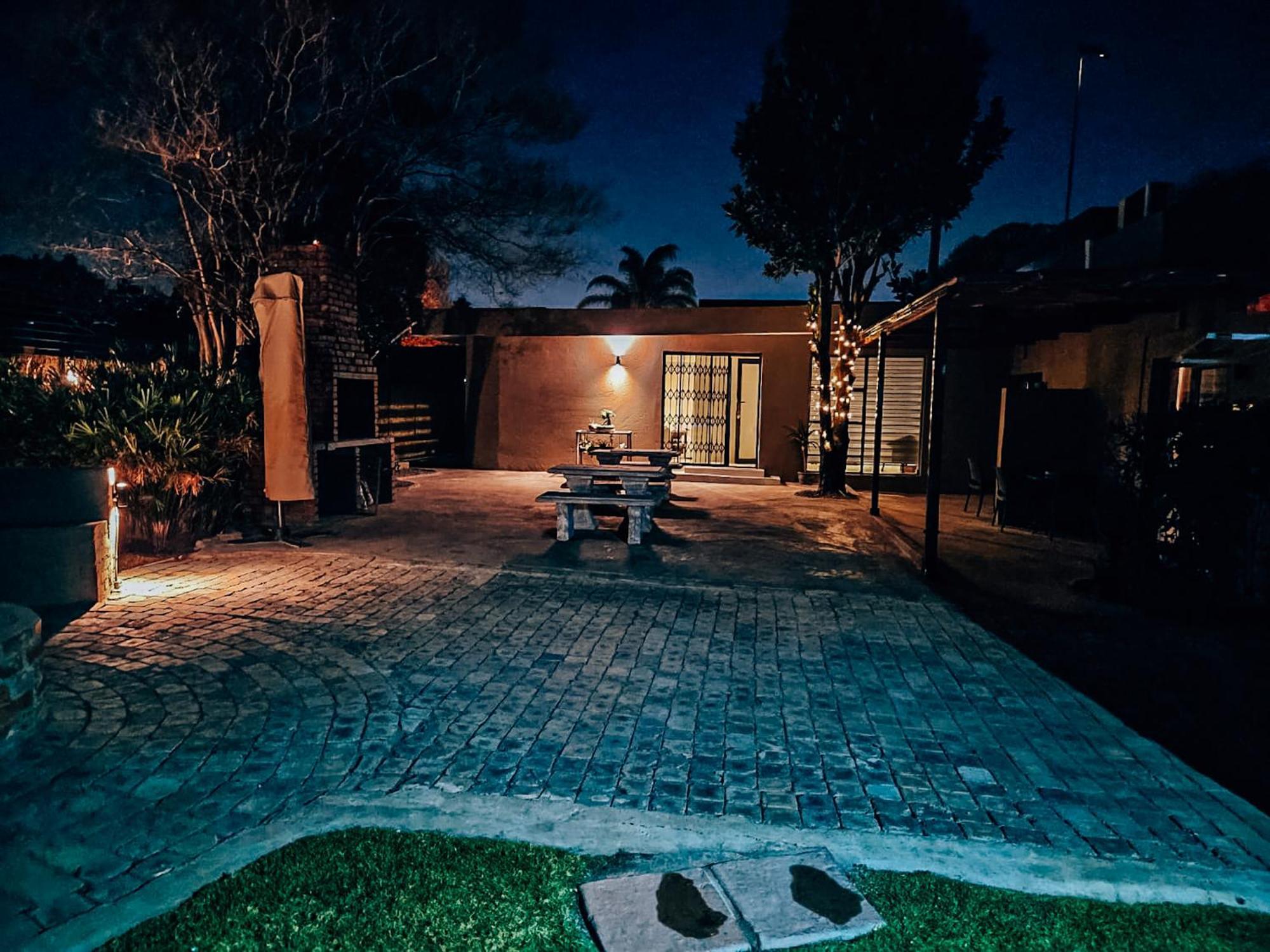 Bosveld In Die Stad 2 Guesthouse อัลเบอร์ตัน ภายนอก รูปภาพ