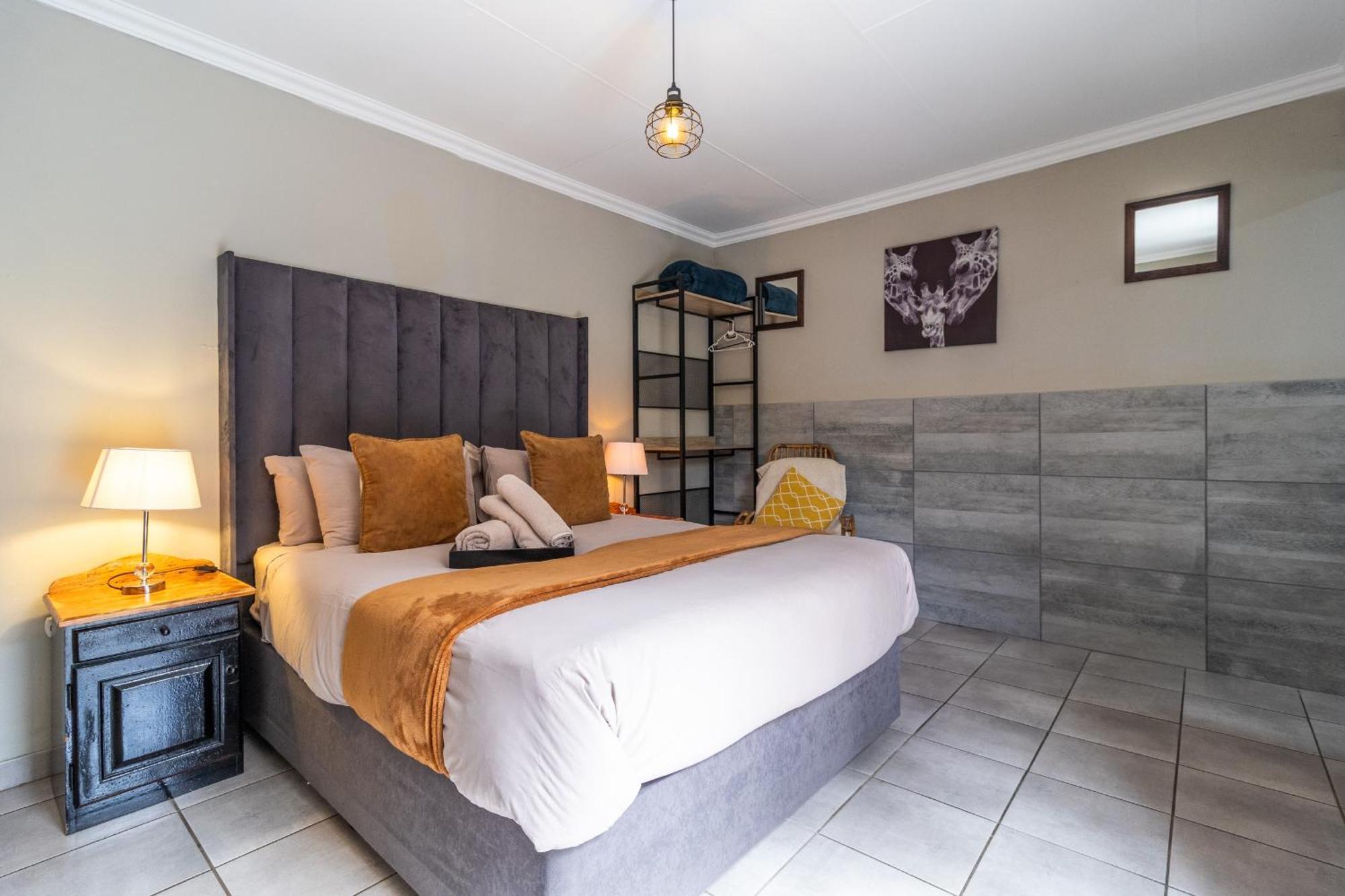 Bosveld In Die Stad 2 Guesthouse อัลเบอร์ตัน ภายนอก รูปภาพ